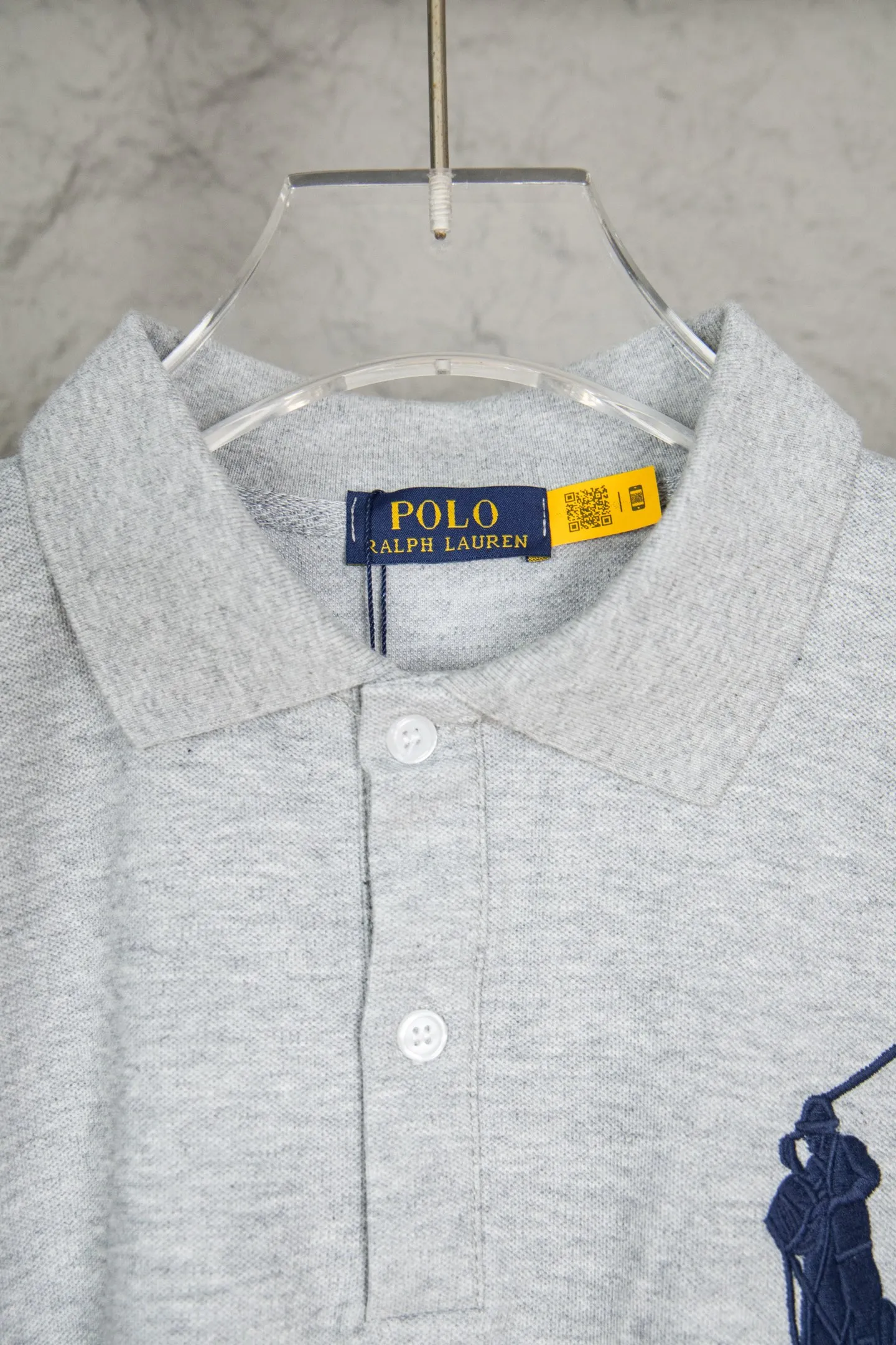 P140 Polo Ralph Lauren/Ralph Lauren basic Malaysian embroidery logo Big Pony Polo shirt T-shirt short sleeve S~XL black navy gray white original fabric 100% pique cotton, imported embroidery logo on the chest, "3" patch logo on the cuffs, custom threaded collar, Malaysian embroidery, the highest version, suitable for business and leisure daily use! 🌘Two-button placket, laser logo pearlescent resin buttons, cuffs and hem using double-thread sewing technology, different currency versions, full set of original three-label accessories!